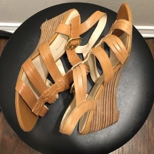 Tan Wedges